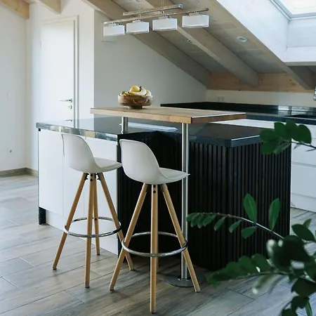 Lichtdurchflutete Mit Grosser Dachterrasse Apartament