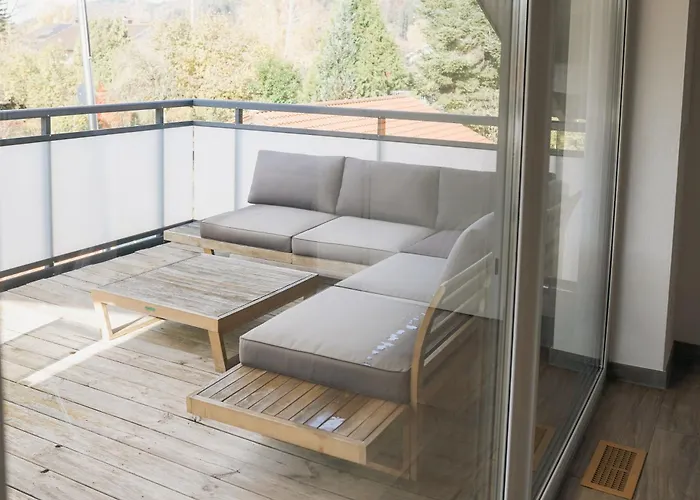 公寓 Lichtdurchflutete Mit Grosser Dachterrasse *