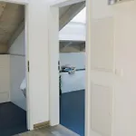 Lichtdurchflutete Mit Großer Dachterrasse